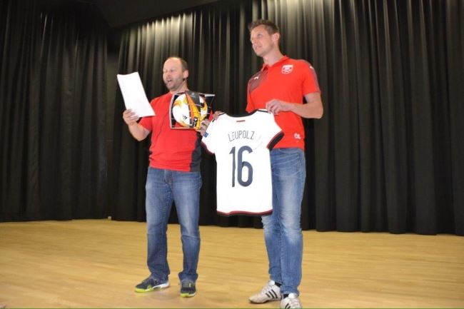 Einweihung Mehrzweckhalle