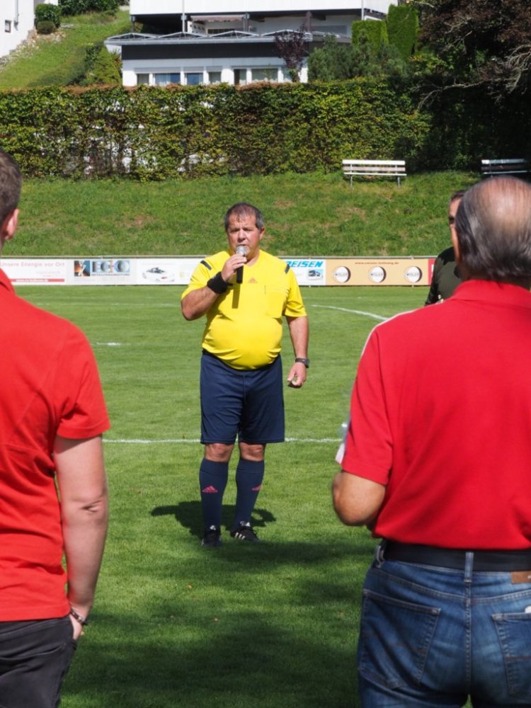 C fDsmEen3Clp1D7xkqgbjO3GujNBC74J1p8WVWFQi8eJxFPc